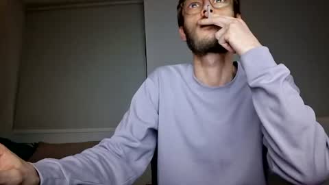 anonymousstoner58 online show from 06/15/26, 01:41