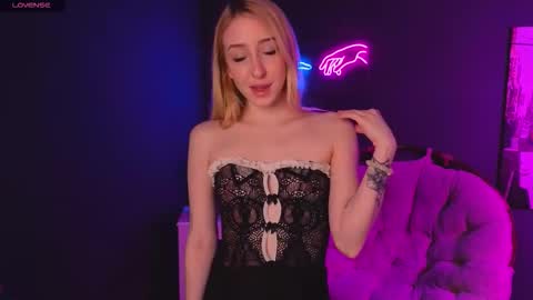 Anora Babe online show from 03/28/26, 02:49