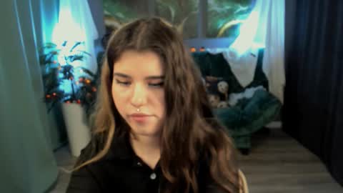 Anora online show from 10/15/25, 08:31