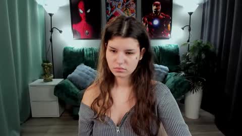 Anora online show from 11/22/25, 12:26