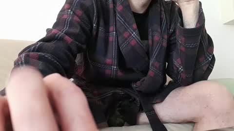 REAL FEEL 2024 online show from 02/11/25, 10:04