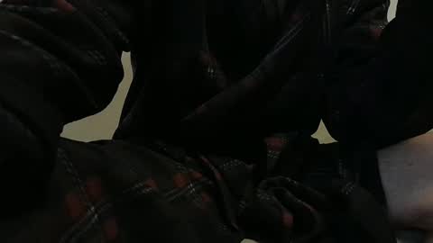 REAL FEEL 2024 online show from 02/15/25, 08:33