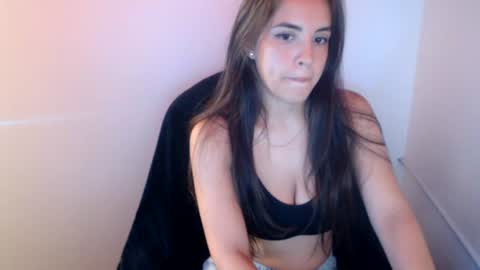 Snapshot of anthogelaa chatting on 06/14/26, 05:53 Anthogela online show from 06/14/26, 05:53