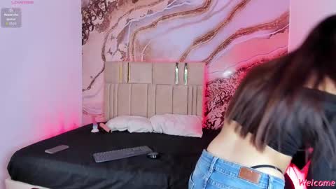 Snapshot of anthonela_art chatting on 02/09/26, 02:32 Im Anthonela online show from 02/09/26, 02:32