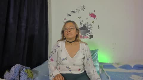 Snapshot of anthonela_mature_ chatting on 03/11/25, 01:05 anthonela_mature_ online show from 03/11/25, 01:05