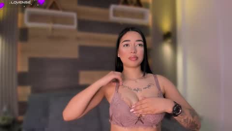 Anthonella Sweet online show from 01/10/26, 11:23