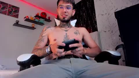 Anthony and Nick online show from 09/17/25, 12:29