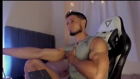 Adonys Creeb online show from 09/25/25, 05:22