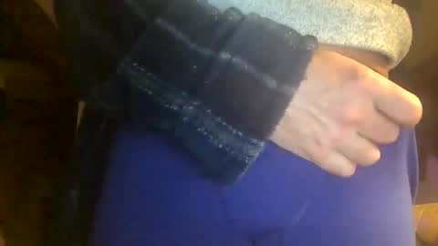 Snapshot of anthony_whitestallion chatting on 01/02/25, 11:41 Anthony online show from 01/02/25, 11:41