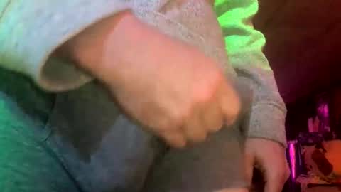 Snapshot of anthony_whitestallion chatting on 02/27/25, 12:02 Anthony online show from 02/27/25, 12:02