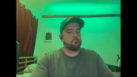 anthonymario86 online show from 10/25/25, 05:26