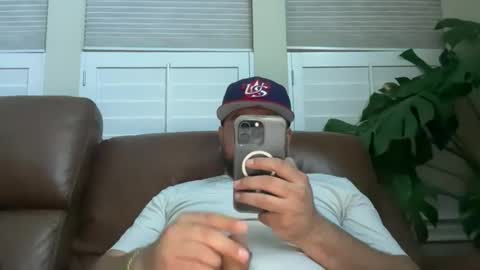 anthoss22 online show from 03/21/26, 05:34