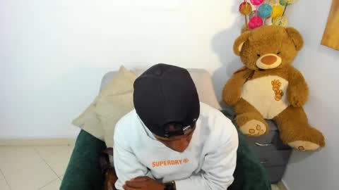 Snapshot of anthoy_wayans chatting on 03/14/26, 01:01 online show from 03/14/26, 01:01