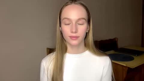 Viktoria online show from 02/06/26, 03:37