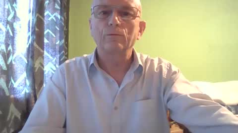 antmatt2025 online show from 09/16/25, 05:14