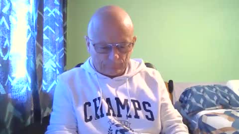 antmatt2025 online show from 09/24/25, 08:06