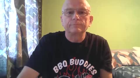 antmatt2025 online show from 10/16/25, 04:19