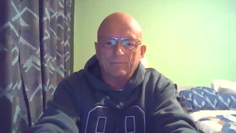 antmatt2025 online show from 11/18/25, 06:34
