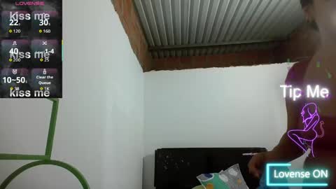 Snapshot of anto_milk chatting on 04/17/26, 02:25 anto_milk online show from 04/17/26, 02:25