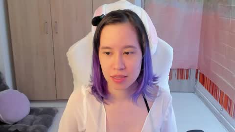 Snapshot of anto_sweet18 chatting on 04/01/26, 11:00 My birthday is on december 2nd surprise me with a gift from my amazonlist online show from 04/01/26, 11:00