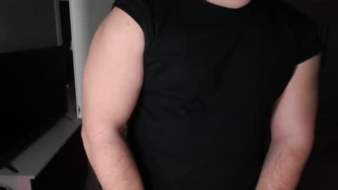 Snapshot of anton_smotri chatting on 02/08/25, 11:55 anton_smotri online show from 02/08/25, 11:55