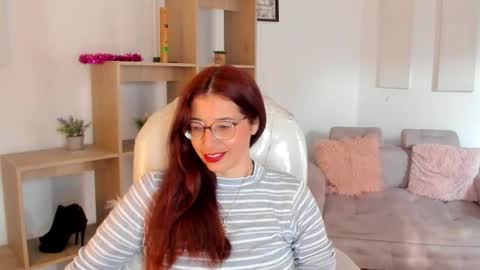 Antonella online show from 10/22/25, 12:16