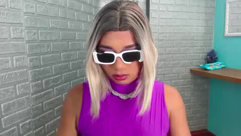 IM ANTONELA online show from 09/18/25, 02:35