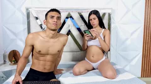 Antonella 20  Axel 23 online show from 10/29/25, 04:59