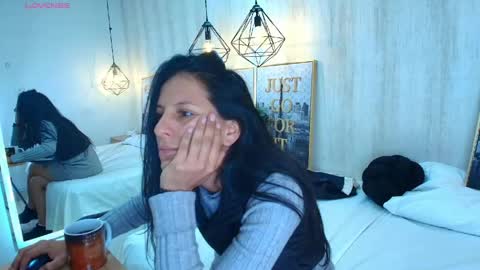 Snapshot of antonella_rivers chatting on 06/02/26, 03:30 Antonella. online show from 06/02/26, 03:30