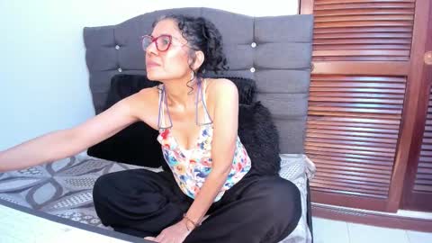 Snapshot of antonella_rizzo01 chatting on 03/26/26, 11:21 antonella_rizzo01 online show from 03/26/26, 11:21