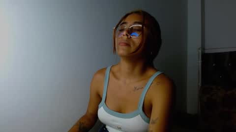 AntonellaAndNoah online show from 02/27/25, 03:14