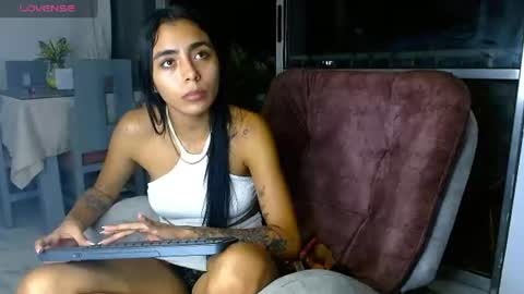 Snapshot of antonellaandnoah chatting on 06/17/26, 12:35 AntonellaAndNoah online show from 06/17/26, 12:35