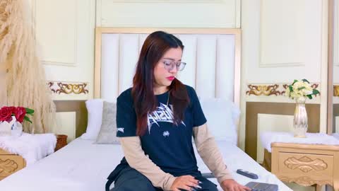 Snapshot of antonellabons chatting on 04/03/26, 03:48 Antonella online show from 04/03/26, 03:48