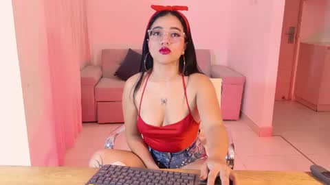 Snapshot of antonellabons chatting on 07/04/26, 12:06 Antonella online show from 07/04/26, 12:06