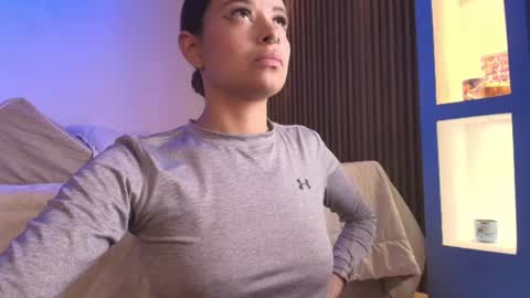 Snapshot of antonellagarcia0 chatting on 07/01/26, 03:19 Antonella online show from 07/01/26, 03:19