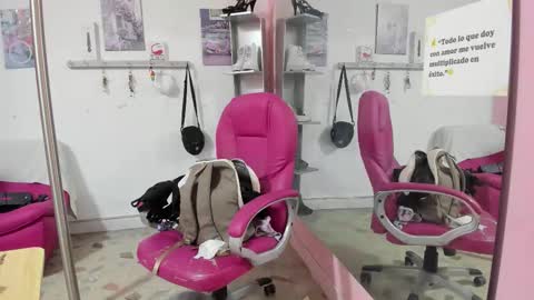 ANTONELLA online show from 02/18/26, 01:07