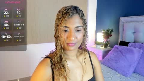 Sarah online show from 12/18/24, 03:22