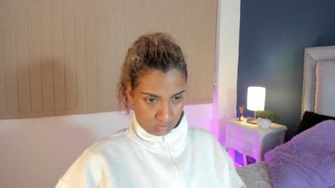 Sarah online show from 12/29/24, 03:24