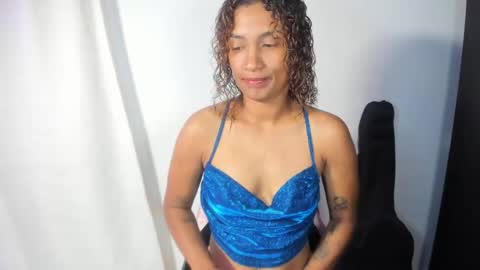 Snapshot of antonellaparker chatting on 04/12/26, 01:16 Sarah online show from 04/12/26, 01:16