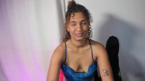Snapshot of antonellaparker chatting on 04/13/26, 01:22 Sarah online show from 04/13/26, 01:22
