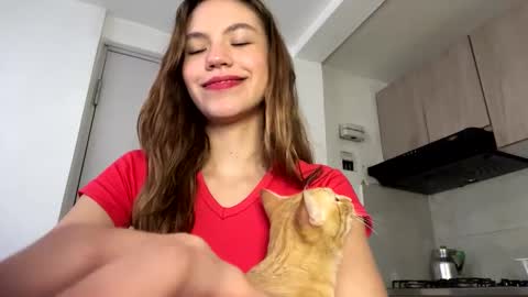 Antonella  online show from 12/22/24, 05:32