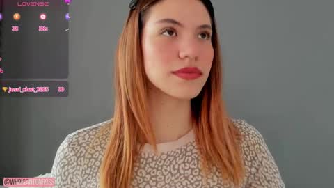 Antonella  online show from 10/17/25, 02:08