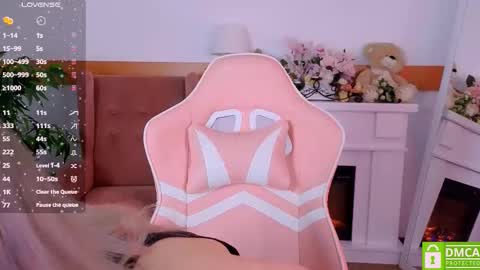 antonia_ferrero online show from 01/08/26, 07:43