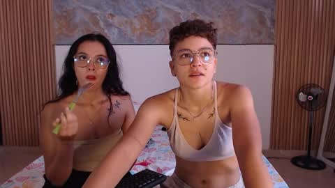 Antonia online show from 10/09/25, 02:37