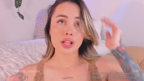 Snapshot of antonia_savatto_ chatting on 03/06/25, 07:54 o ANTO online show from 03/06/25, 07:54