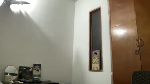 Antonia online show from 02/02/25, 01:23