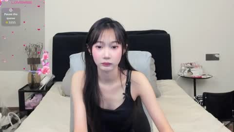 Snapshot of antoniaina chatting on 06/29/26, 12:39 Aina online show from 06/29/26, 12:39