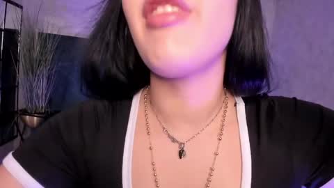 A N T O N I A online show from 05/02/26, 11:15