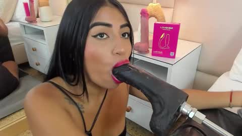 Antonia online show from 03/13/26, 02:34