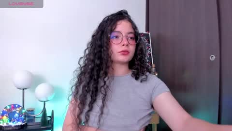 Antonia online show from 12/04/24, 03:37